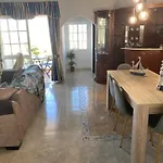 Moradia Olival- Bbq, 2 Quartos, Quintal אלבופיירה