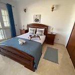 Holiday home Moradia Olival- Bbq, 2 Quartos, Quintal