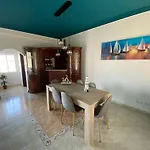 Holiday home Moradia Olival- Bbq, 2 Quartos, Quintal *