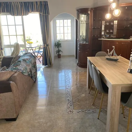 Moradia Olival- Bbq, 2 Quartos, Quintal Albufeira