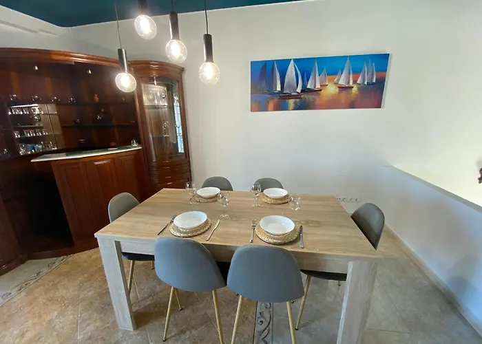 Ferienhaus Moradia Olival- Bbq, 2 Quartos, Quintal