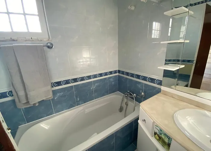 Moradia Olival- Bbq, 2 Quartos, Quintal Ferienhaus *