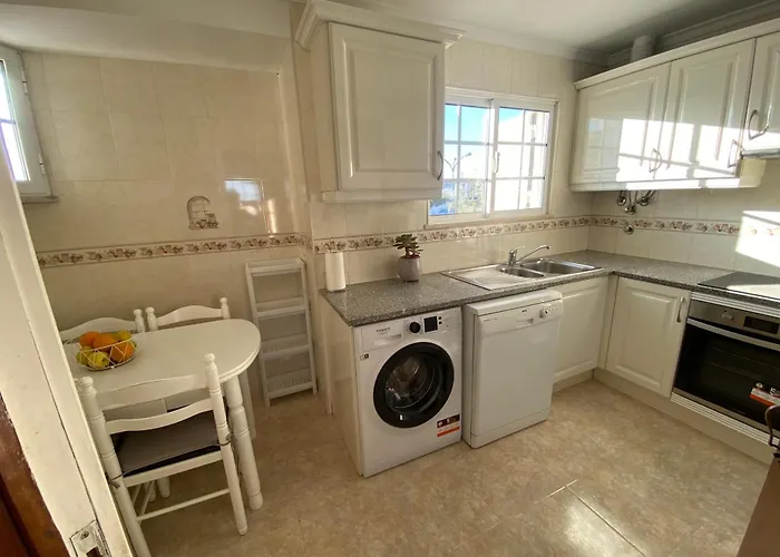 Ferienhaus Moradia Olival- Bbq, 2 Quartos, Quintal Albufeira