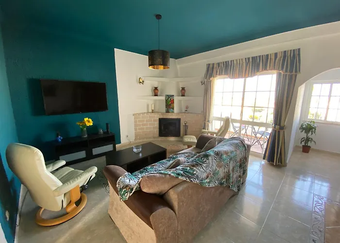 Moradia Olival- Bbq, 2 Quartos, Quintal *